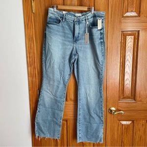 Good American Good Legs Flared Jeans